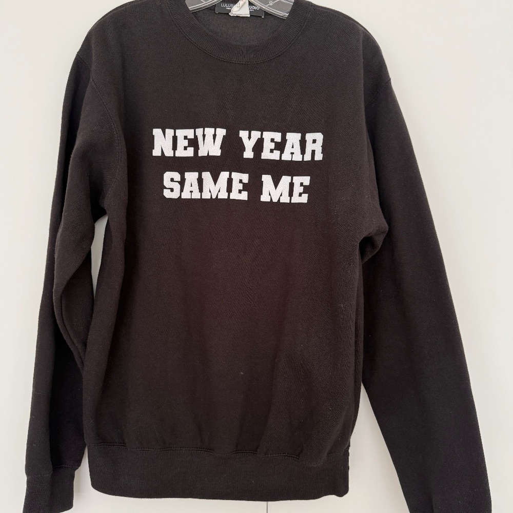 LULUSIMON STUDIO Oversized Black Sweatshirt - Size XS/S